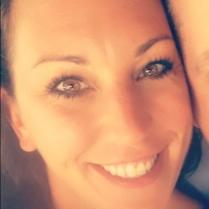 Meet your Posher, Jillian